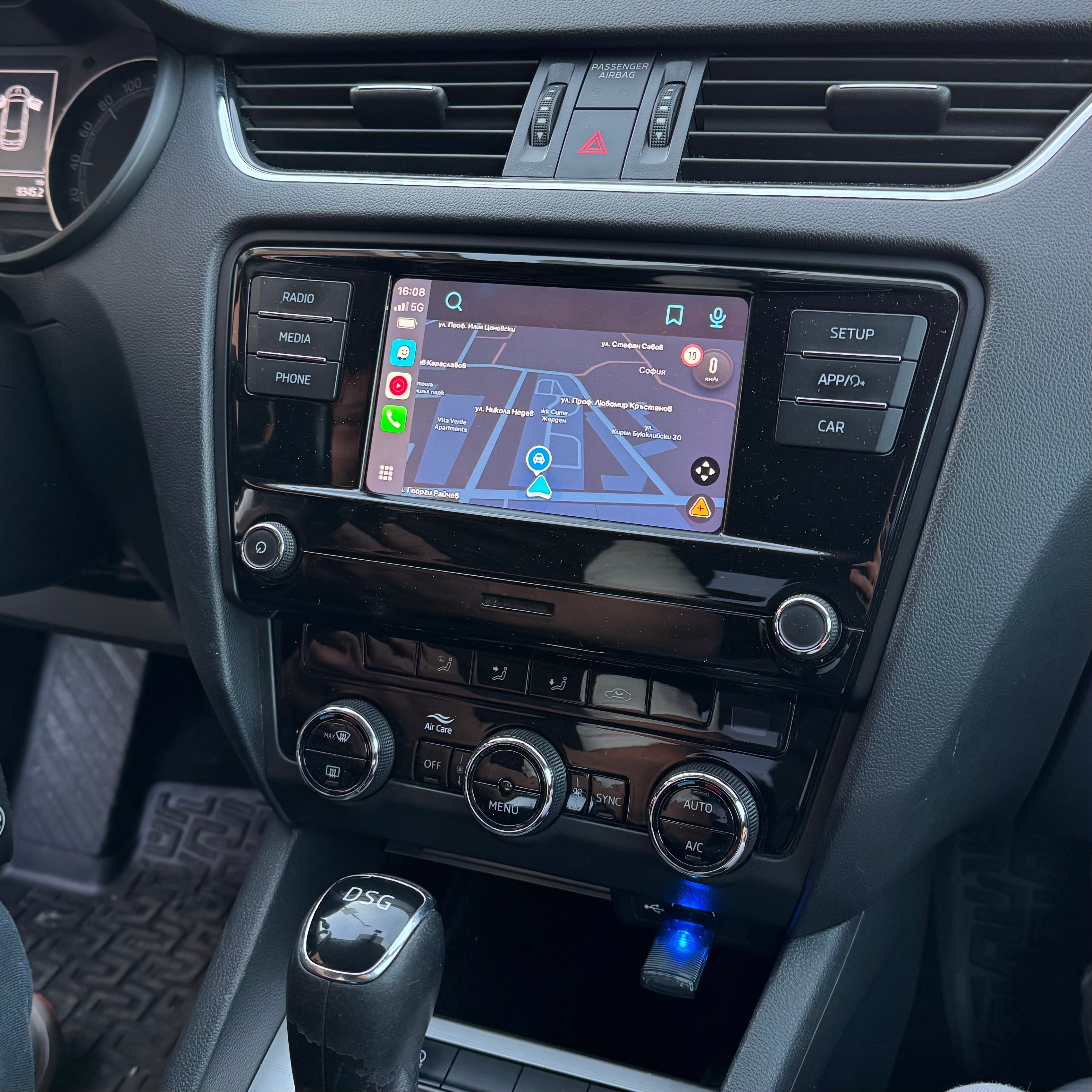 Bluetooth adapter for Android Auto and Apple CarPlay